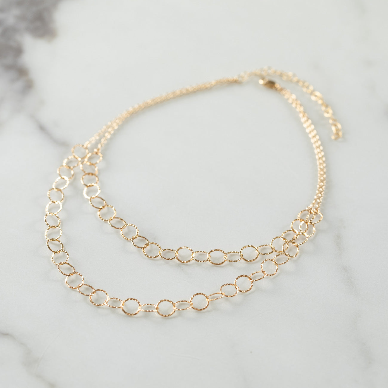 Open Link Drape Choker