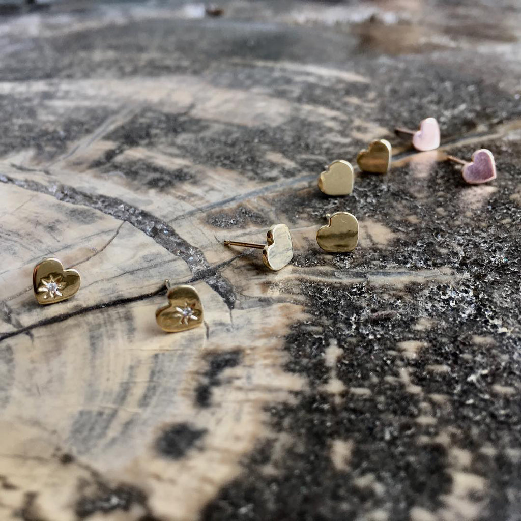 14K - Tiny Love Stud Earring Single - Heart (with stone)